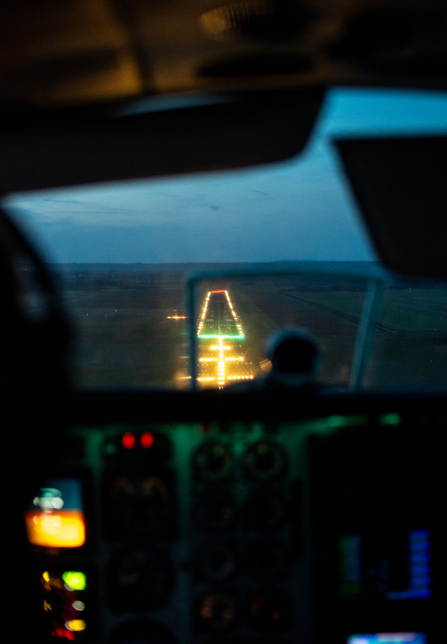The Saint-Yan approach lights seen from the cockpit of a BE58 at night